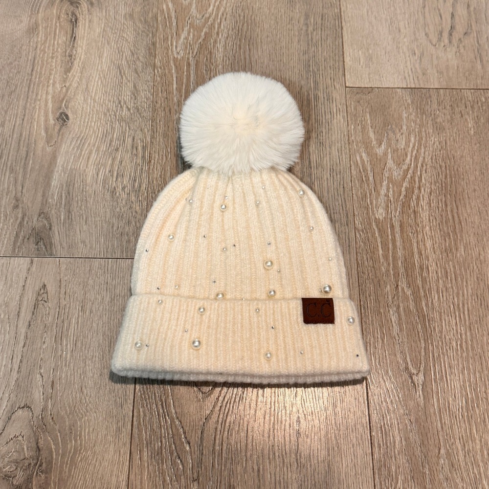 C.C Pearl Beanie Knit Hat Cream Winter‎ Pom Pom Womens